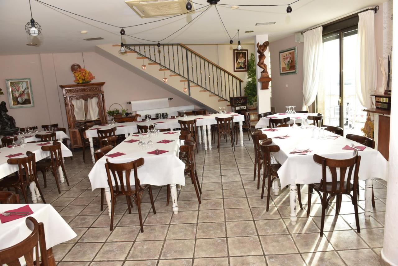 Hotel Rural El Castillo Larraga Buitenkant foto